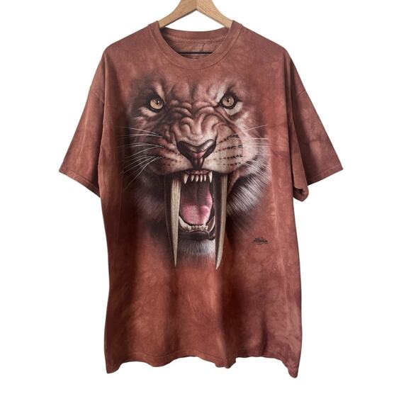 The Mountain Saber Tooth Tiger T-Shirt 2XL 2011 Jerry Lofaro 73765 100% Cotton - Picture 1 of 10